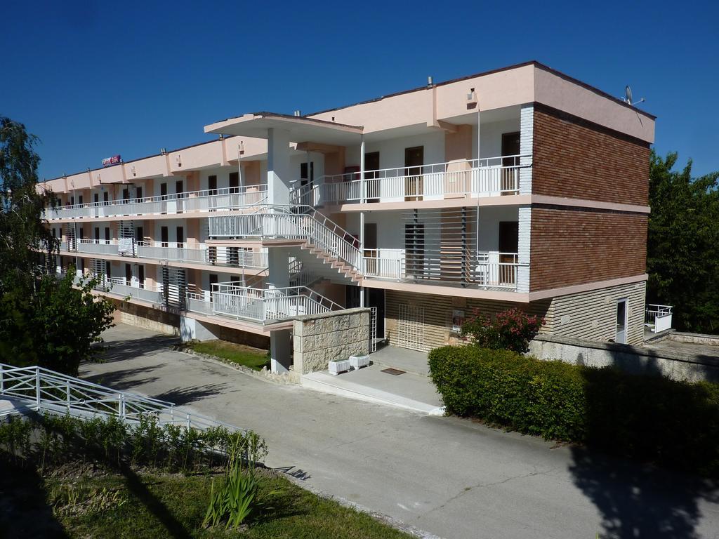 Hotel Zarya Goldstrand Exterior foto