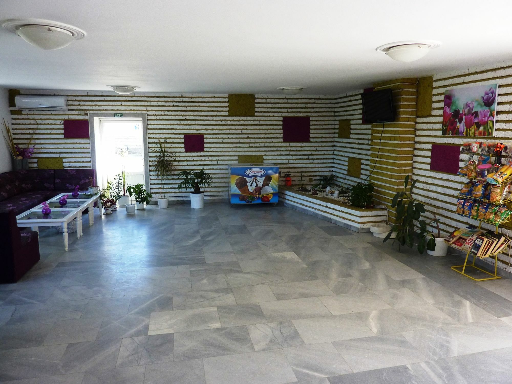 Hotel Zarya Goldstrand Exterior foto