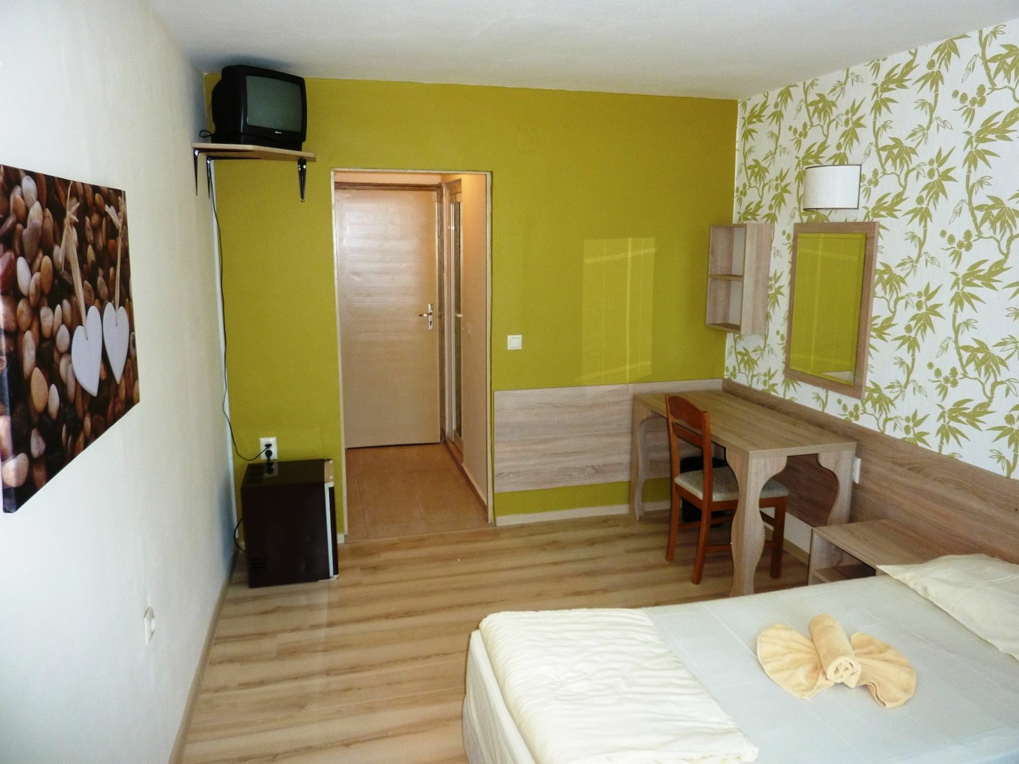 Hotel Zarya Goldstrand Exterior foto