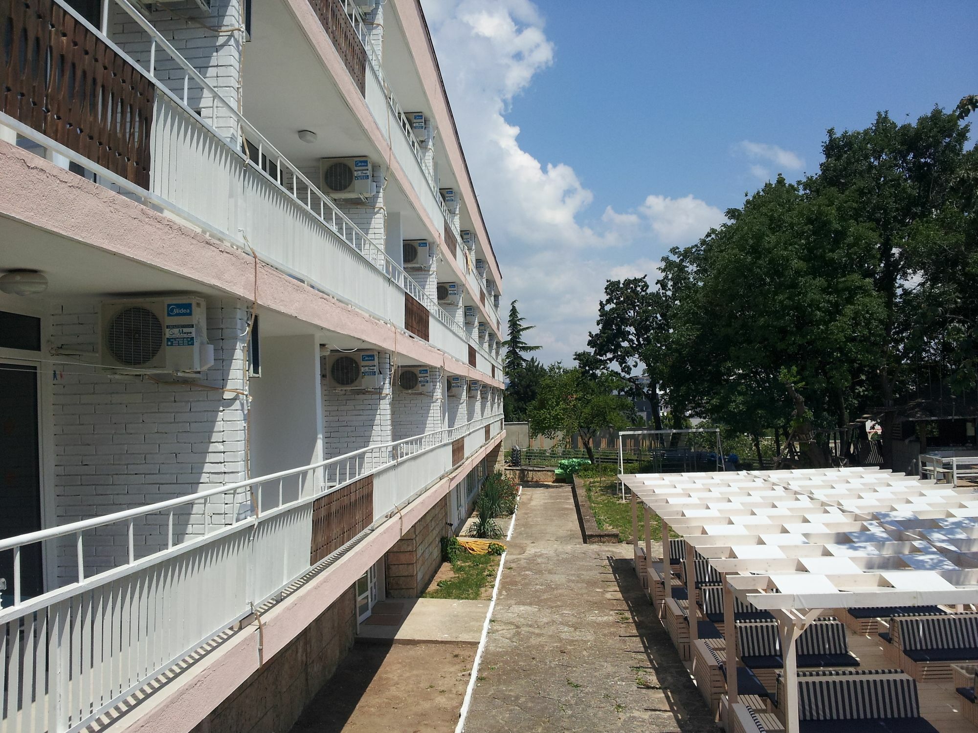 Hotel Zarya Goldstrand Exterior foto