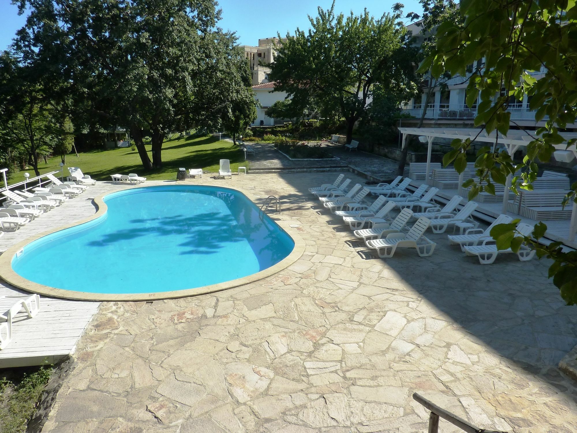 Hotel Zarya Goldstrand Exterior foto
